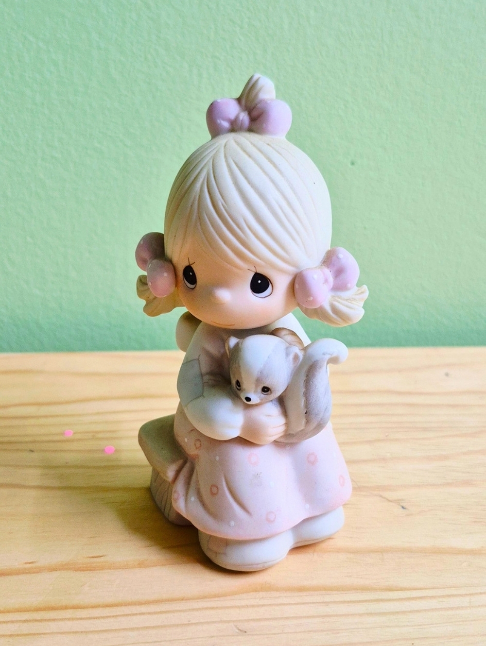 Vintage 1986 Precious Moments "Scent From Above" #100528 Figurine